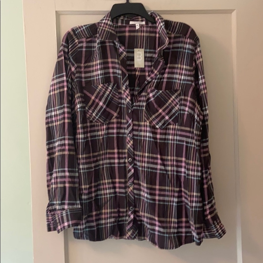 NWT Plaid button up from maurices